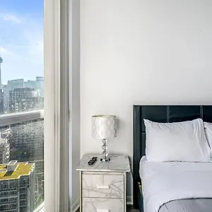1bdrm Comfort Away From With Parking-downtown Apartment Toronto